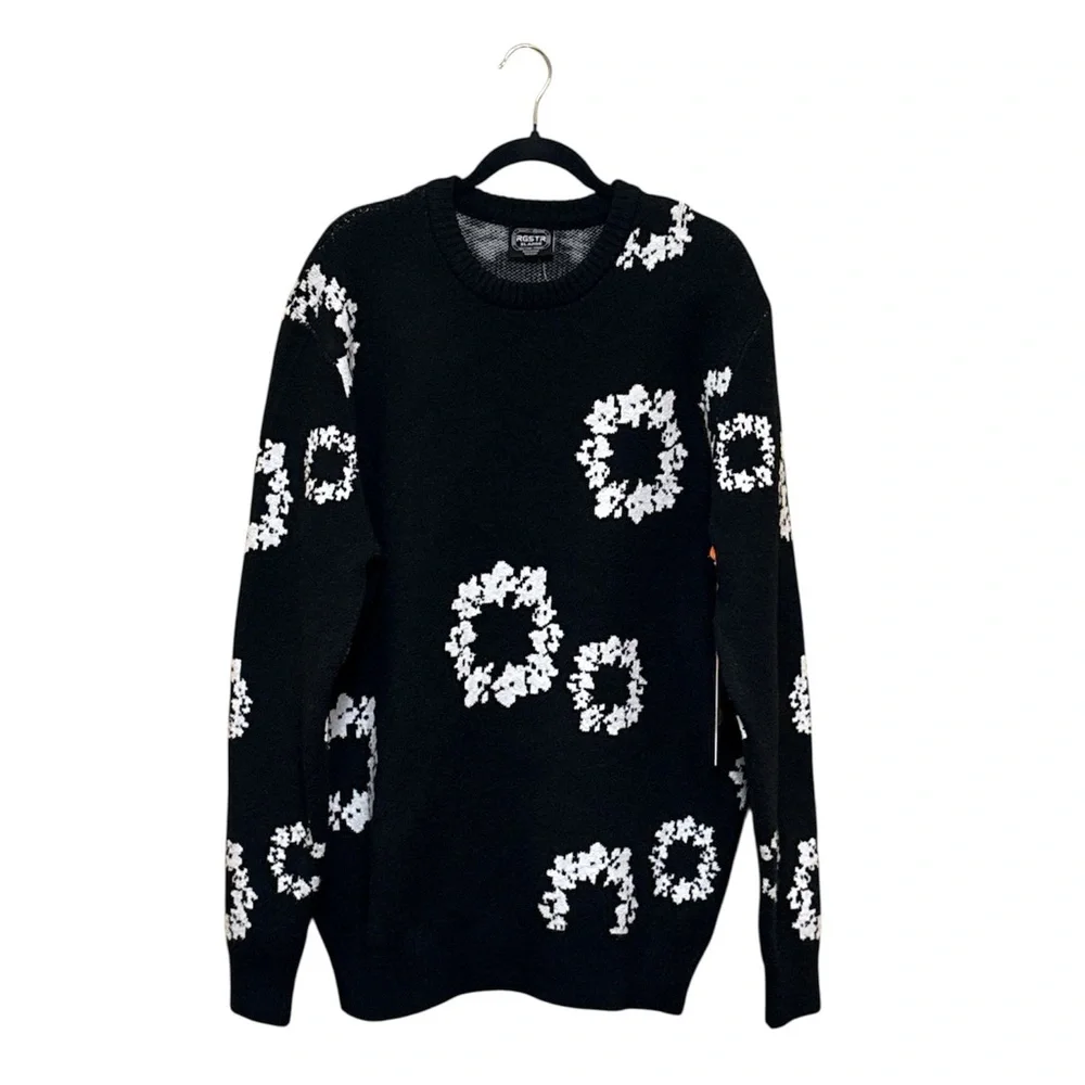 RGSTR,Floral Patterned Black Sweater,Size XL,100% Polyester,NWT